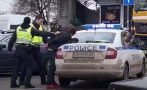 ЗРЕЛИЩНА ГОНКА В СОФИЯ: Мъж не спря за проверка, мина на червено на три светофара