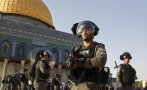 напрежение йерусалим израелската полиция щурмува джамията акса