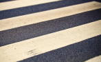Кола блъсна пешеходец на зебра във Великотърновско