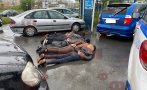 десетки ченгета издирват каналджията черния джип бургас мигранти натръшкани земята снимки