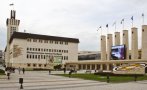 кола заби служебния вход пловдивския панаир