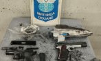 Иззеха контрабандни бойни пистолети на „Капитан Андреево“ (СНИМКИ)