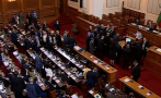 ПИК TV: Депутатите приеха промени, свързани с разкриването на банкова тайна (НА ЖИВО)