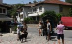 катунари деца пътуват каруца франция палестина спряха ловеч снимки