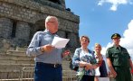 Левицата се качи на Шипка с посланик Митрофанова