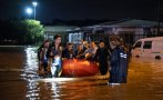 ПОТОП: Истанбул под вода - петима в неизвестност и един загинал (СНИМКИ/ВИДЕО)