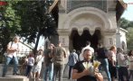 ИЗВЪНРЕДНО В ПИК TV! Стотици протестират пред руската църква срещу своеволията на правителството, блокираха жълтите павета (ОБНОВЕНА/ВИДЕО)