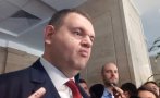ПИК TV: Пеевски с горещ коментар за вота на недоверие: Пълен цирк! (ВИДЕО)
