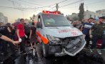 Израел потвърди, че е нанесъл удар по линейка пред болница в Газа (ВИДЕО 18+)