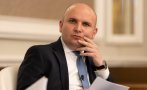 Илхан Кючюк повежда демонстрация в центъра на Виена срещу ветото за Шенген Илхан Кючюк повежда демонстрация в центъра на Виена срещу ветото за Шенген