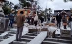Броят на жертвите след мощното земетресение в Япония расте