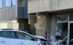 Кола се вряза във фризьорски салон до метростанция в София