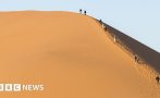 осъдиха туристи съблекли голи пустинята намиб
