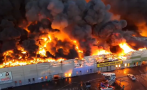 мол варшава 1400 магазина изгоря пожар видео