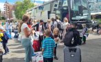 хотелиери настанили украински бежанци излязоха протест