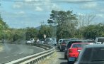 главния път созопол бургас летовниците лазят тапата