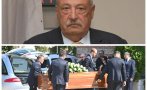 ПОСЛЕДНО СБОГОМ: Десетки журналисти и приятели изпратиха Иван Гарелов в последния му път (СНИМКИ)