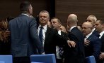 Обърнаха парламента на ринг! Мирчев и Костадинов си налитат на бой, квестори едва ги разтърваха (ВИДЕО)