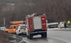 Тежка катастрофа блокира пътя София – Перник