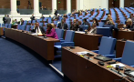 кворумът управляващите пропука парламентът зацикли опозицията излезе залата снимки