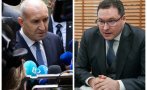 даниел митов бесен радев едната ръка полага клетва конституцията европейска българия другата държи московска нагайка явно мисли сме съветски сателит