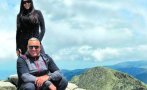 пик ретро любимата юксел бременна месец снимка