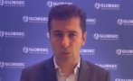 вярва киро петков стендъп комедиант ръси абсурдни живо фейсбук