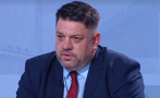 гонка задържаха агресивен опасен чужденец издирван червена бюлетина