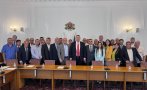 ПЪРВО В ПИК! Делян Пеевски с ВАЖНИ ЗАРЪКИ към кметове и общински съветници: Имаме една мисия - да променяме нашите населени места и да помагаме на хората! Трябва да имаме силата, за да управляваме България!