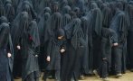 Казахстан забранява бурките на обществени места