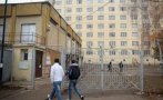 центърът бежанци овча купел остава отворен деца