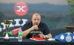 българин постави световен рекорд с лютата чушка света carolina reaper