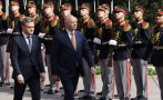 военни почести беше посрещнат премиерът желязков официалното посещение молдова снимки