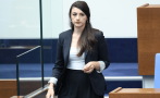 лена подиграва асенчо василев 