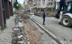 УЖАСНО НЕЛЕПО: Работник загина, затрупан с пръст от багер в Бургас