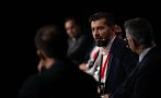 времената менят наглостта остава вечна продавачът хранителни добавки кирил петков превъплъти геополитически стратег просто жалка карикатура държавник