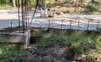цъка фекална бомба варна кметът коцев проспал поредното безумие баба алино изпражнения залеят всеки момент морето снимки