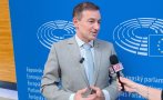 андрей ковачев пик страсбург северна македония учат младежите българите татари фашисти асимилатори окупатори видео