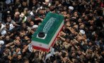 тленните останки али хаменей бяха пренесени родния град машхад видео