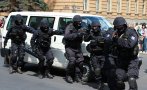 заловиха членове мексикански наркокартел чехия опит купят тежки оръжия