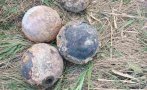 военни специалисти обезвредиха артилерийски снаряди тип гюле