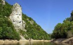 намира високата скална скулптура европа