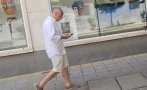 горещо пик станишев обикаля столични оптики срещна изненадващо снимки