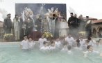 Цвета Караянчева присъства на Богоявленския ритуал в Кърджали (СНИМКИ)