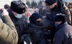 РЕКОРД! Близо 3500 души арестувани в Русия на протестите за Навални