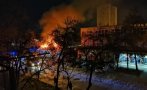 Пожар събуди квартал в Пловдив – пламна сграда на ресторант (СНИМКИ/ВИДЕО)