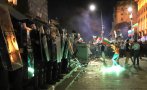 Предадоха на съд част от хулиганите, които хвърляха пиратки и бомбички срещу полицаите на протеста на 2 септември