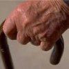баба хулиганка годишна жена преби бастун бившия сват