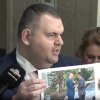 ЕКСКЛУЗИВНО В ПИК TV! Делян Пеевски извади СНИМКА на Киро и Антон Славчев: Вижте как се хилят и как се обичат. Това са задкулисните договорки в държавата (ВИДЕО)