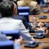 ИЗВЪНРЕДНО В ПИК TV! Депутатите подхващат редица важни закони (НА ЖИВО)